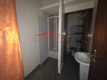 Loja para Venda em Candoso Santiago e Mascotelos