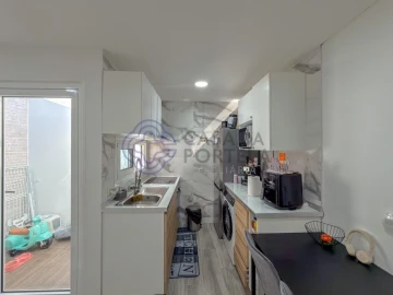 Moradia T2 para Venda em Canelas