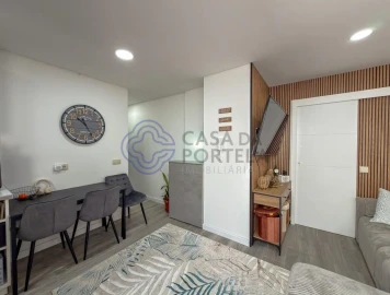 Moradia T2 para Venda em Canelas