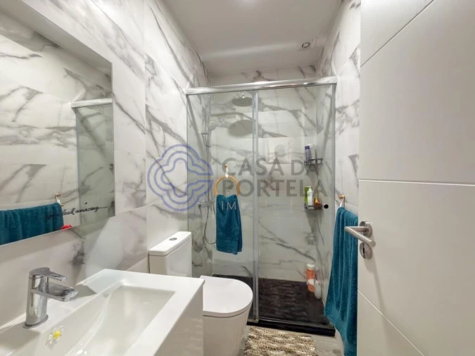 Moradia T2 para Venda em Canelas Foto 17