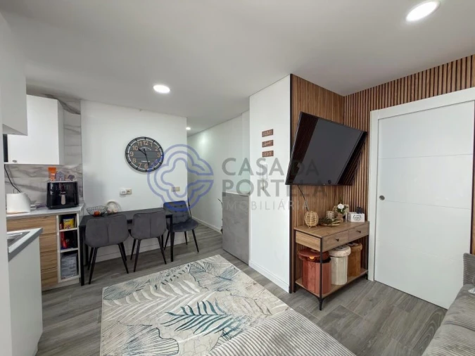 Moradia T2 para Venda em Canelas Foto 4