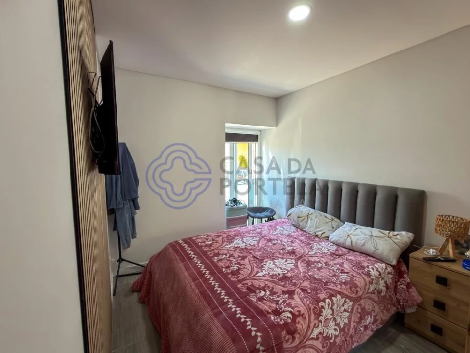 Moradia T2 para Venda em Canelas Foto 14