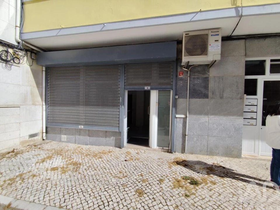 Loja para Venda em Moscavide e Portela Foto 1