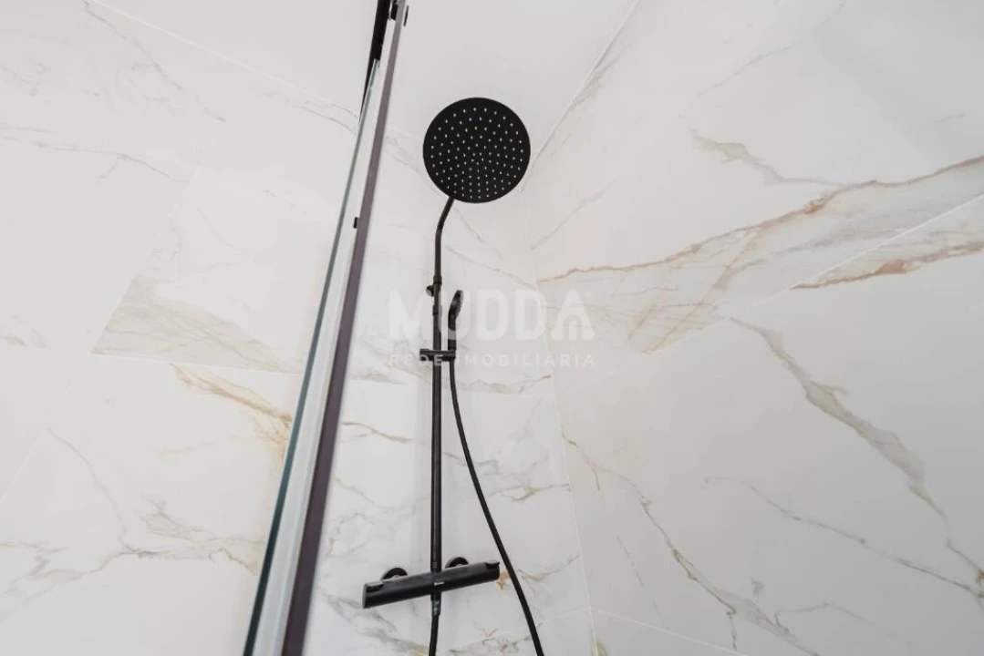 Moradia T4 para Venda em Santa Maria, São Pedro e Sobral da Lagoa Foto 20