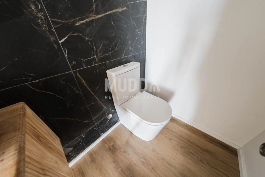 Moradia T4 para Venda em Santa Maria, São Pedro e Sobral da Lagoa Foto 13