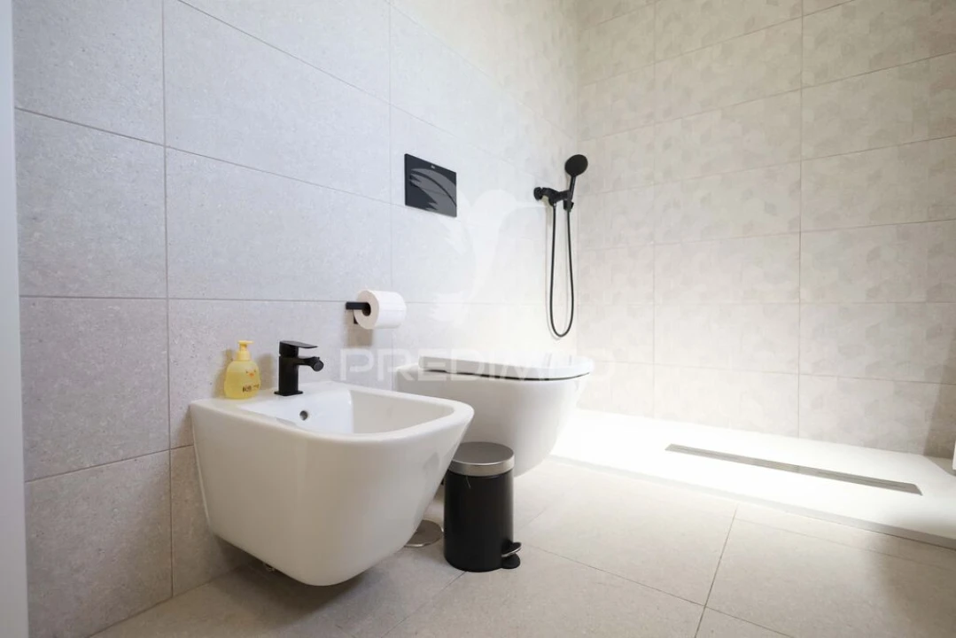 Moradia T4 para Venda em Atalaia Foto 18