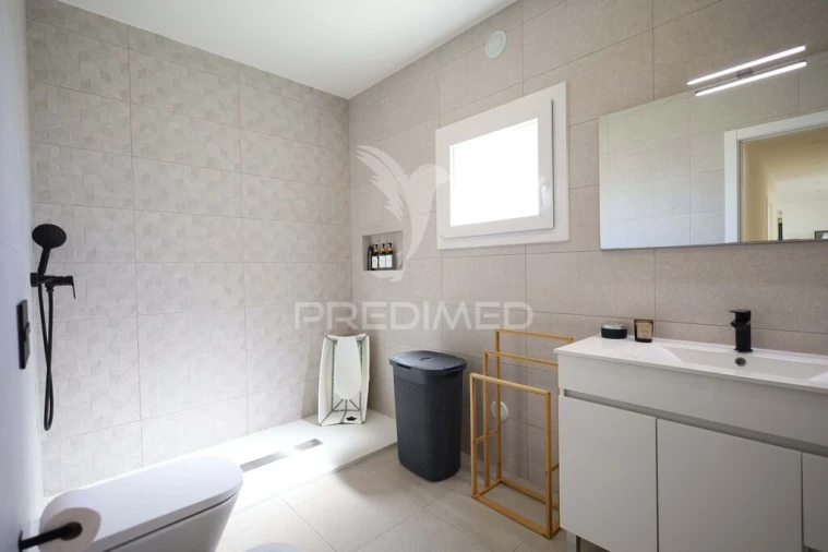 Moradia T4 para Venda em Atalaia Foto 19