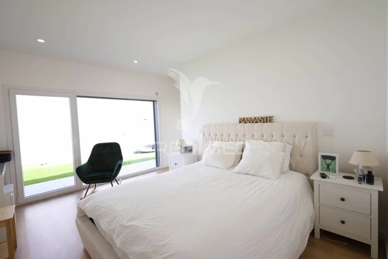 Moradia T4 para Venda em Atalaia Foto 4