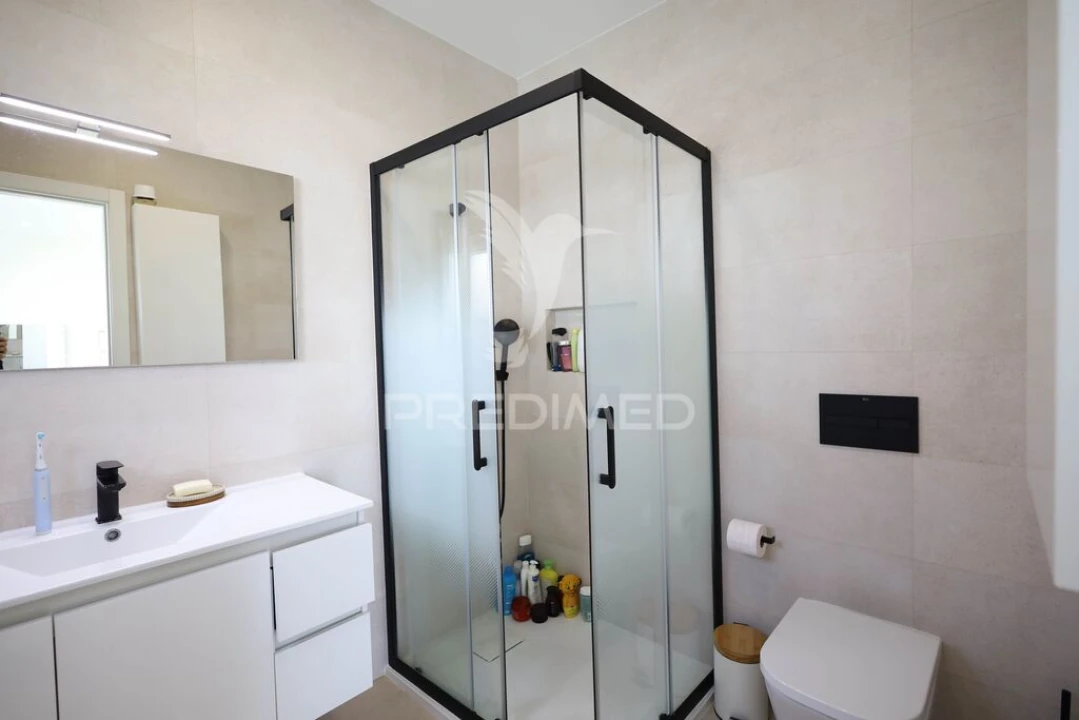 Moradia T4 para Venda em Atalaia Foto 8