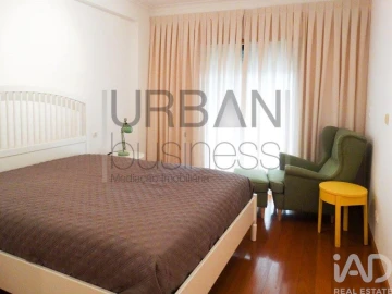 Apartamento T3 para Arrendamento em Belém