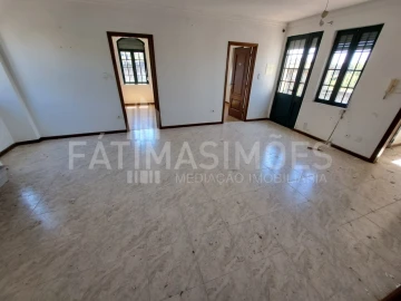 Moradia T3 para Venda em Seixas