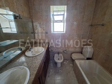Moradia T3 para Venda em Seixas