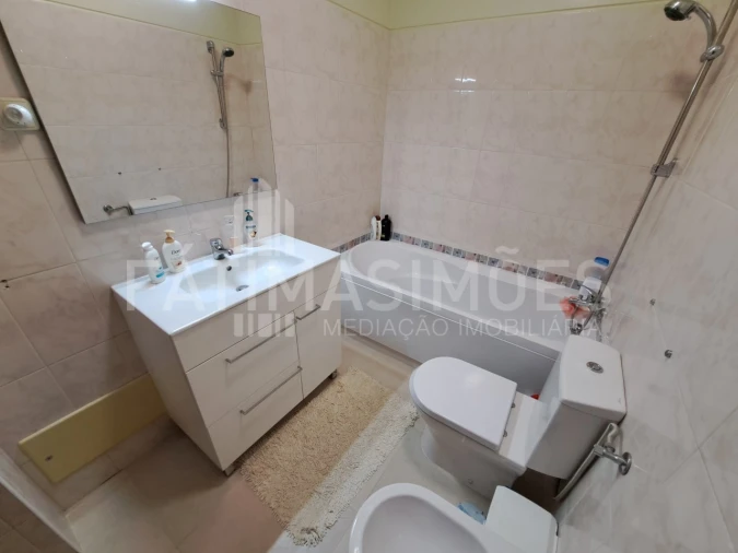 Apartamento T3 para Venda em Vila Praia de Ancora Foto 27