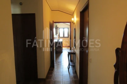 Moradia T3 para Venda em Moledo e Cristelo