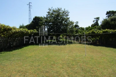 Moradia T3 para Venda em Moledo e Cristelo
