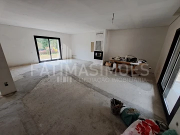 Moradia T4 para Venda em Riba de Ancora