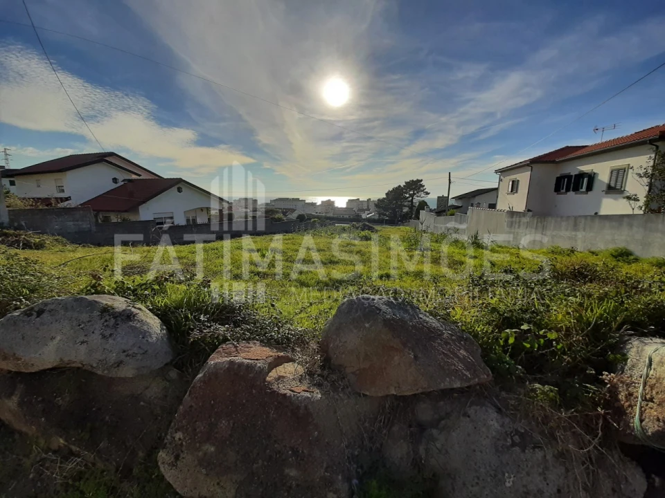 Terreno para Venda em Vila Praia de Ancora Foto 1