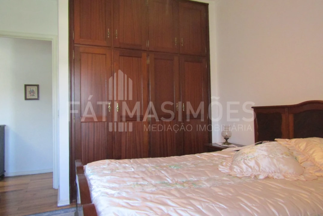 Quinta T4 para Venda em Freixieiro de Soutelo Foto 13