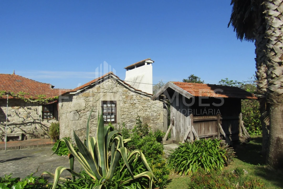 Quinta T4 para Venda em Freixieiro de Soutelo Foto 15