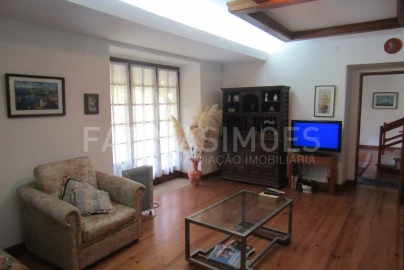 Quinta T4 para Venda em Freixieiro de Soutelo