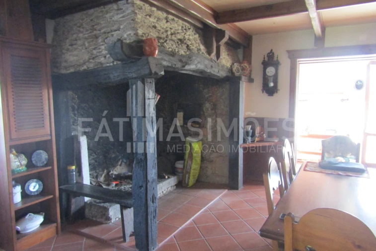 Quinta T4 para Venda em Freixieiro de Soutelo Foto 7