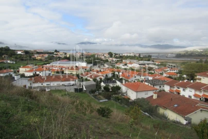 Terreno para Venda em Caminha (Matriz) e Vilarelho