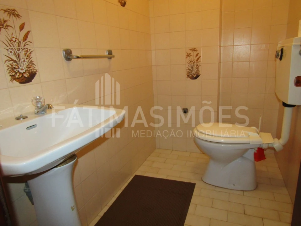 Armazém para Venda em Vila Praia de Ancora Foto 9