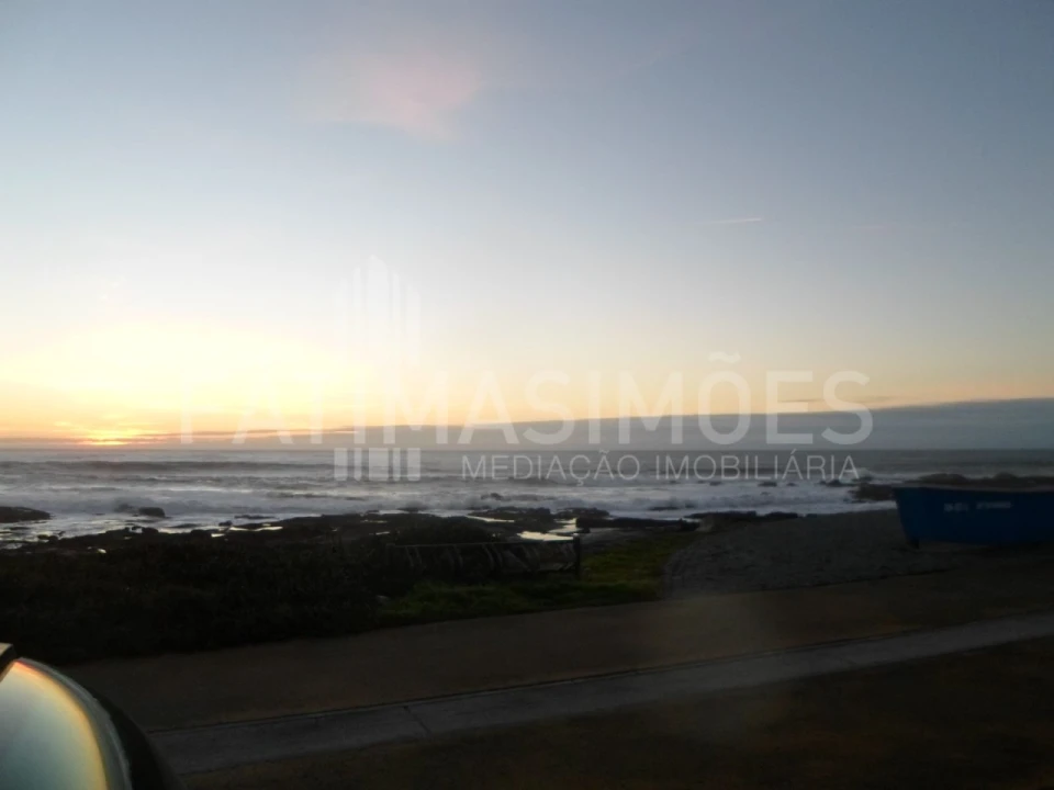 Terreno para Venda em Vila Praia de Ancora Foto 1