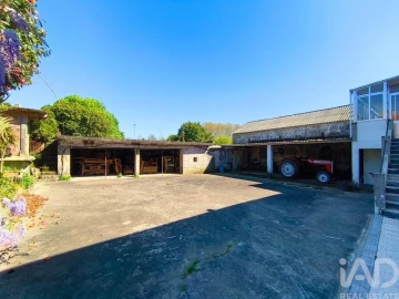 Moradia T5 para Venda em Alvarães
