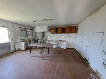 Moradia T3 para Venda em Seixas