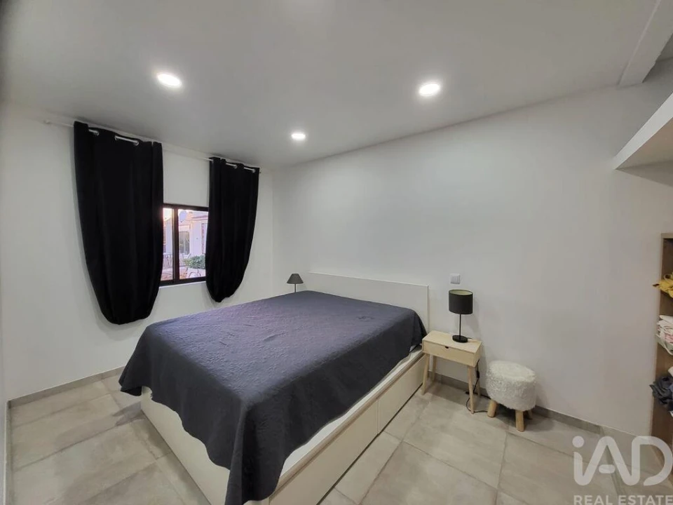 Moradia T5 para Venda em São Bartolomeu de Messines Foto 13