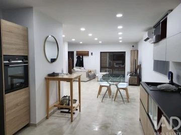 Moradia T5 para Venda em São Bartolomeu de Messines