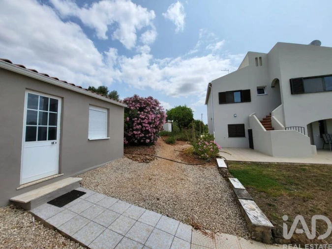 Moradia T5 para Venda em São Bartolomeu de Messines Foto 21