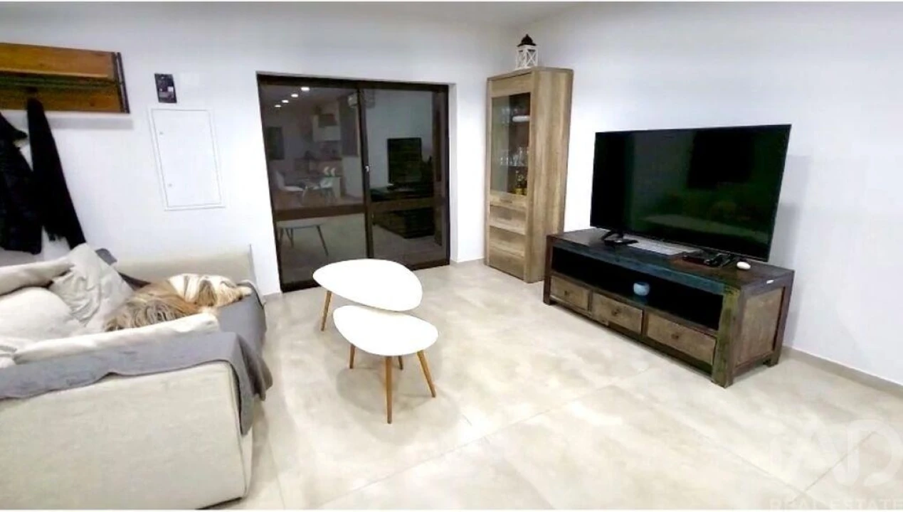 Moradia T5 para Venda em São Bartolomeu de Messines Foto 7