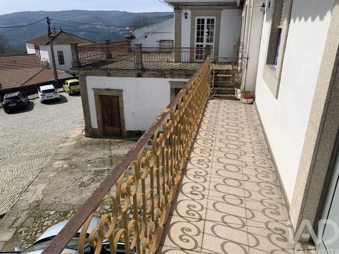 Moradia T5 para Venda em Vilar de Maçada Foto 10