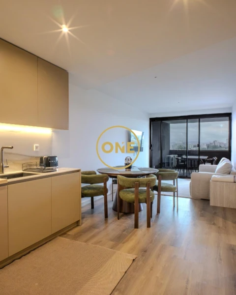 Apartamento T1 para Venda em Santa Marinha e São Pedro da Afurada