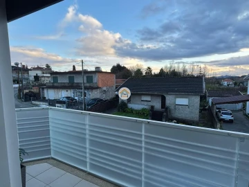 Apartamento T3 para Venda em Margaride, Várzea, Lagares, Varziela, Moure