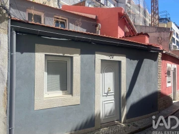 Moradia T1 para Venda em Estrela