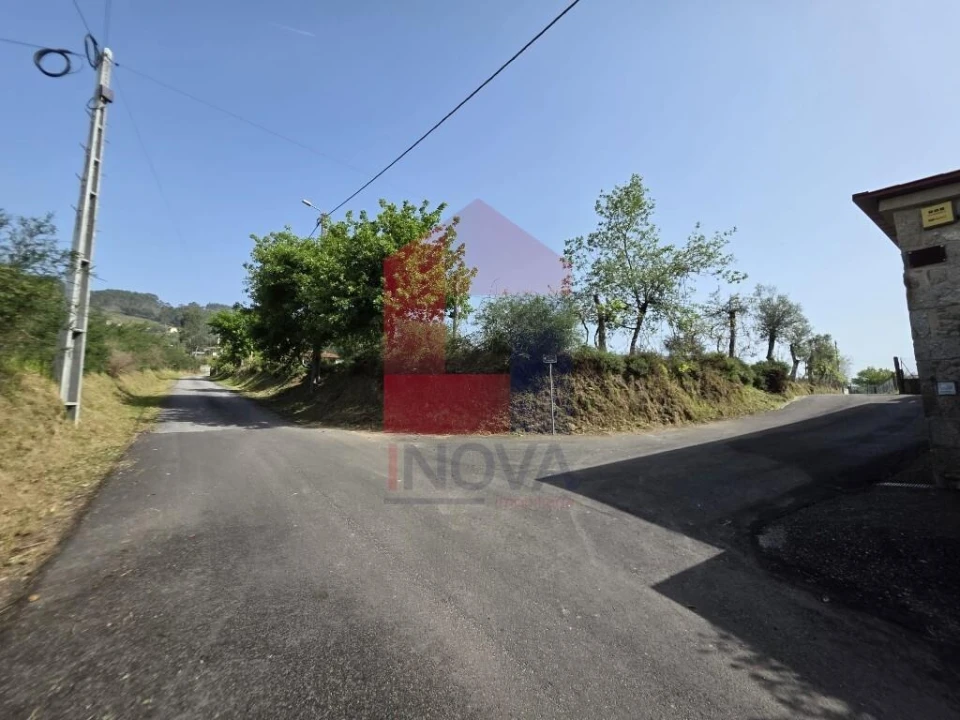 Moradia T3 para Venda em Escariz (São Mamede) e Escariz (São Martinho) Foto 42
