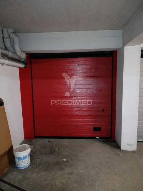 Garagem para Arrendamento em Setubal (São Sebastião)