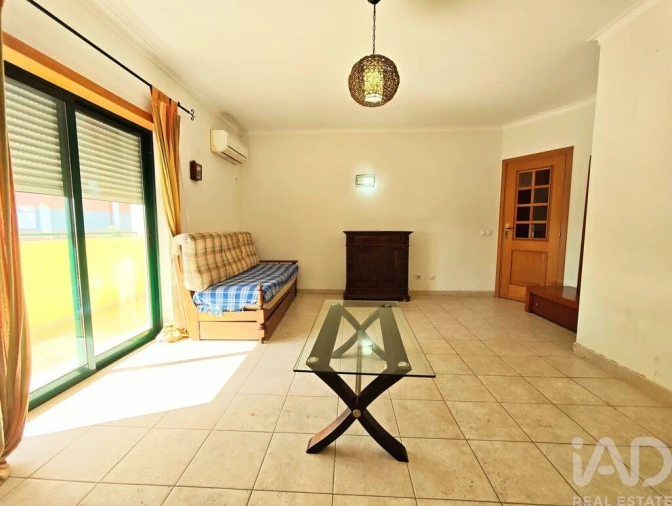 Apartamento T2 para Venda em Portimão Foto 8