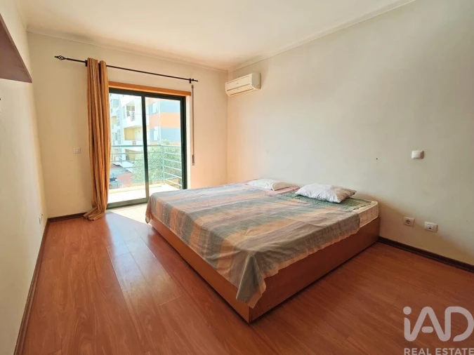 Apartamento T2 para Venda em Portimão Foto 25