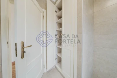 Moradia T4 para Venda em Usseira