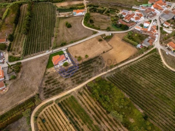 Moradia T4 para Venda em Usseira