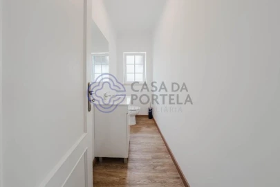 Moradia T4 para Venda em Usseira