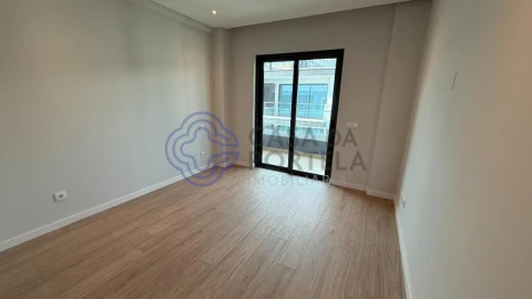 Apartamento T3 para Venda em Montenegro