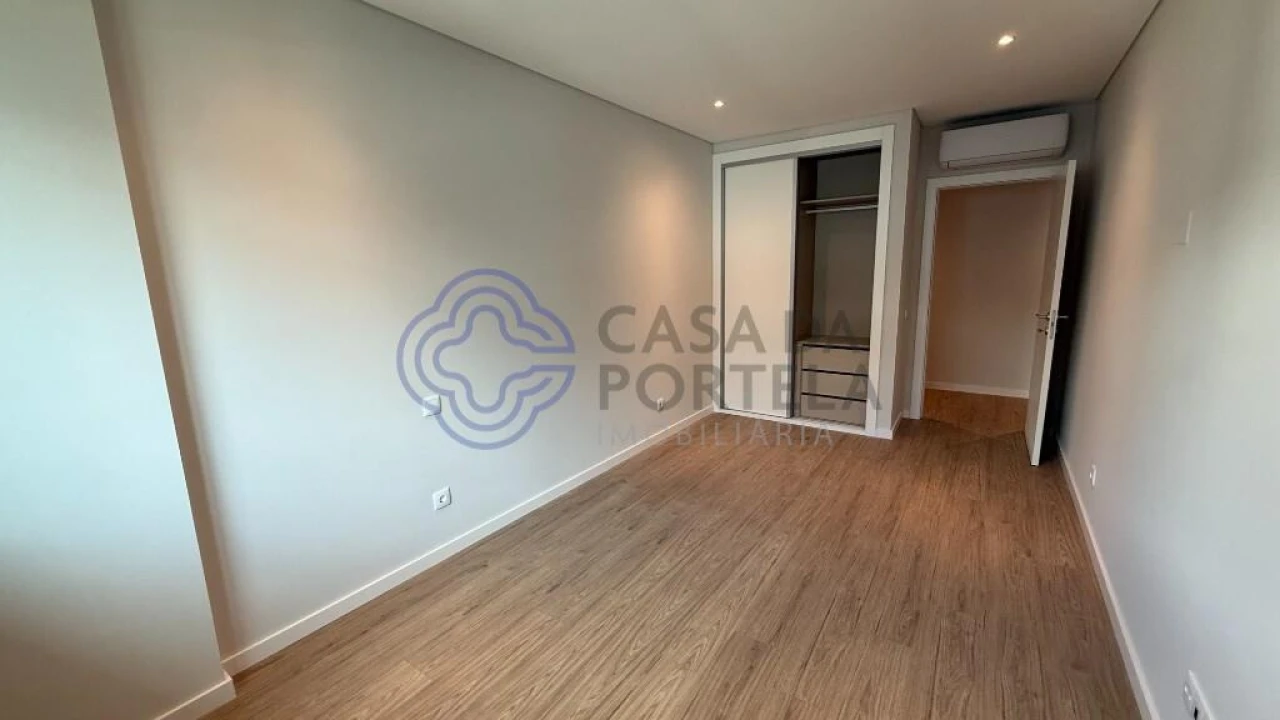 Apartamento T3 para Venda em Montenegro Foto 17