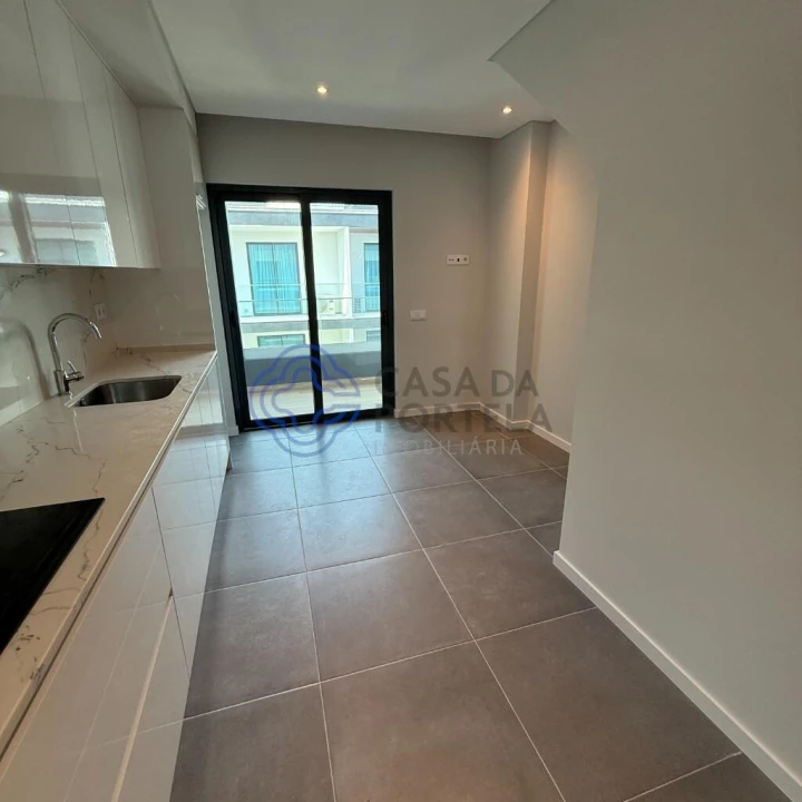 Apartamento T3 para Venda em Montenegro Foto 51