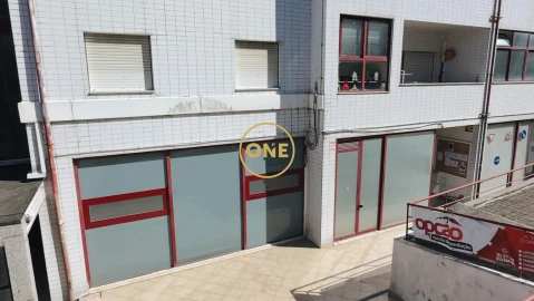 Apartamento T2 para Venda em Vila Nova de Famalicão e Calendário