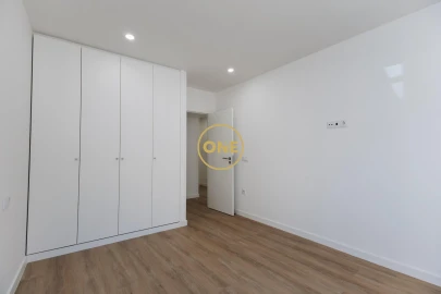 Apartamento T2 para Venda em Vila Nova de Famalicão e Calendário
